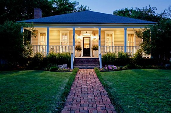 1008 Howell McKinney