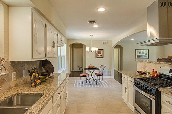3085 Newcastle Kitchen
