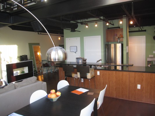 3110 Thomas Kitchen