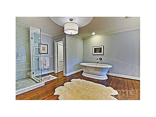 4212 Belclaire master bath