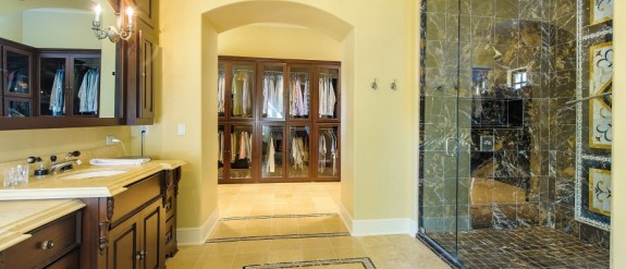 4223Bordeauxmaster his bath