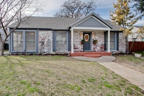 4241 Somerville Front