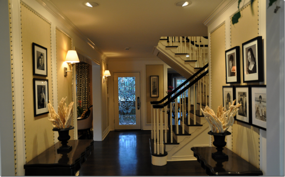 4617 Meadowood entry