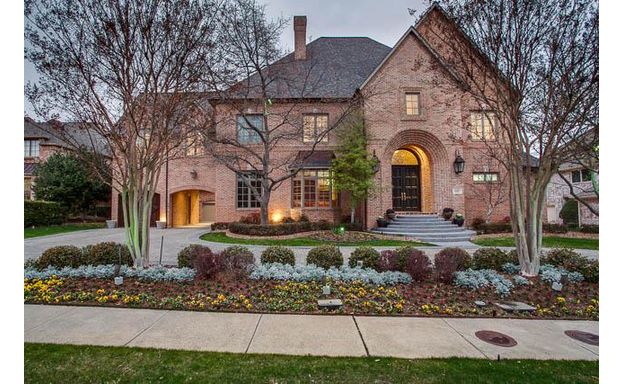 6807 Meadow Front