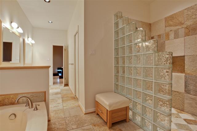 7014 Duffield master bath