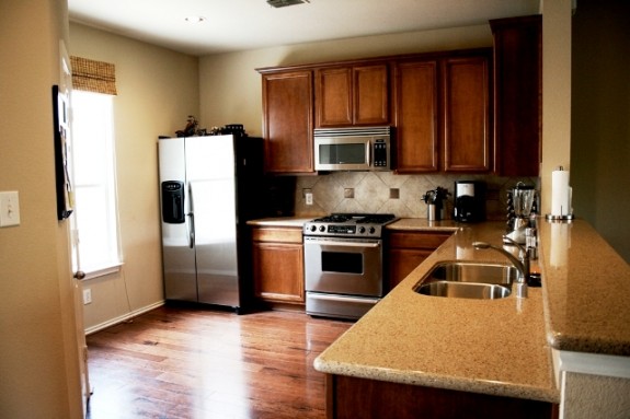 7416 Coronado Kitchen