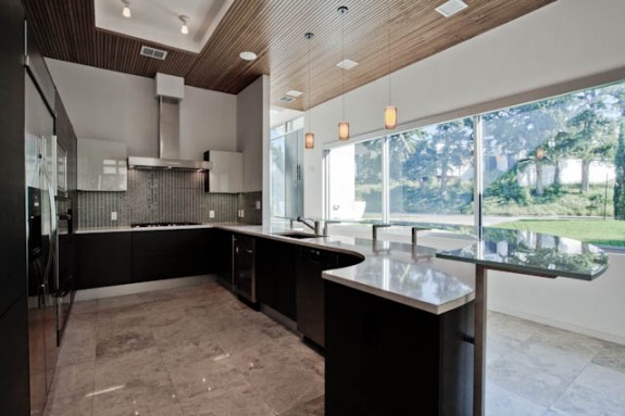 808 Kessler Woods Kitchen 2