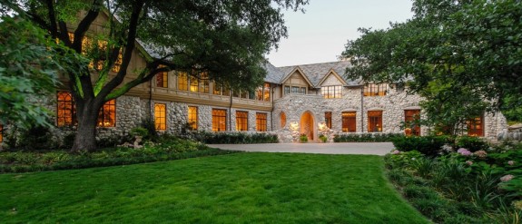 9008Briarwood-exterior-575x247