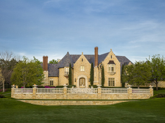 9806 Inwood