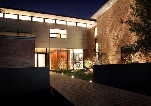 David_Benners_Architecture-ecterior-527x372