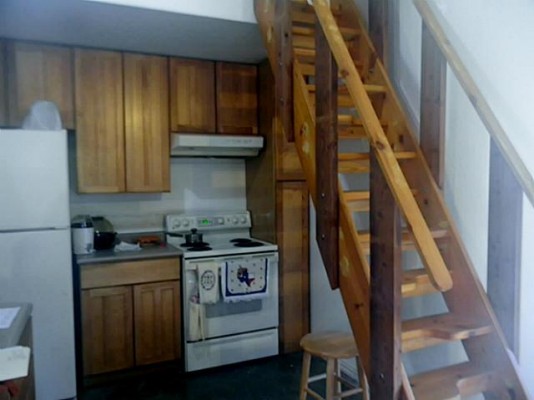Dome Home Kitchen