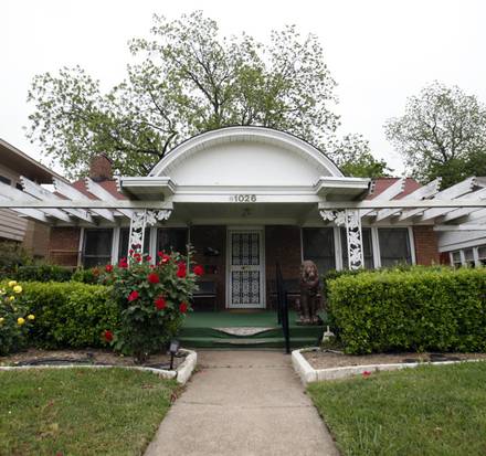 Oswald House Vernon Bryant DMN