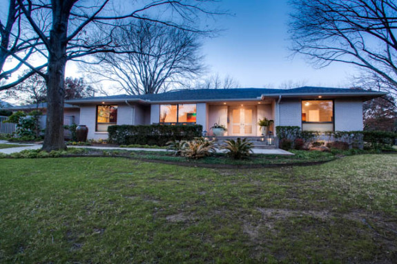 Twin Tree Lane Front