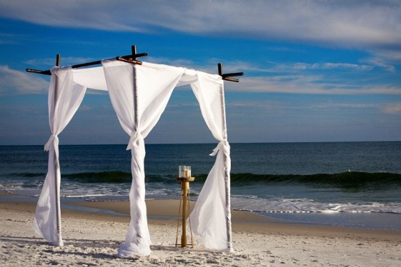 Wedding-Canopy-WaterColor-Beach